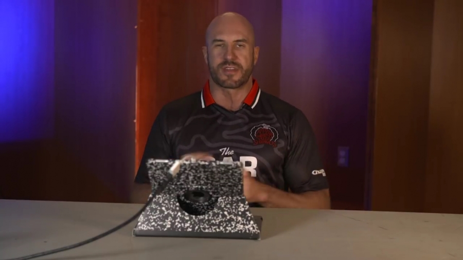 CESARO_s_FREEZE_CARD_DECK_in_FULL_EFFECT____-_Clash_With_Cesaro_mp40032.jpg