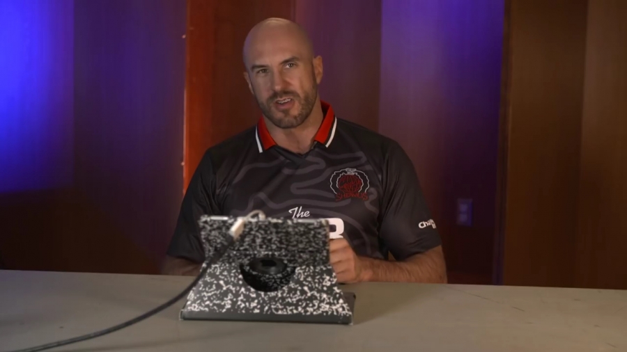 CESARO_s_FREEZE_CARD_DECK_in_FULL_EFFECT____-_Clash_With_Cesaro_mp40046.jpg