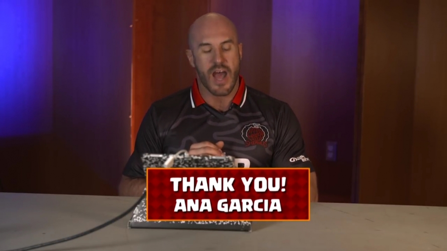 CESARO_s_FREEZE_CARD_DECK_in_FULL_EFFECT____-_Clash_With_Cesaro_mp40084.jpg