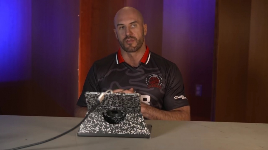 CESARO_s_FREEZE_CARD_DECK_in_FULL_EFFECT____-_Clash_With_Cesaro_mp40092.jpg