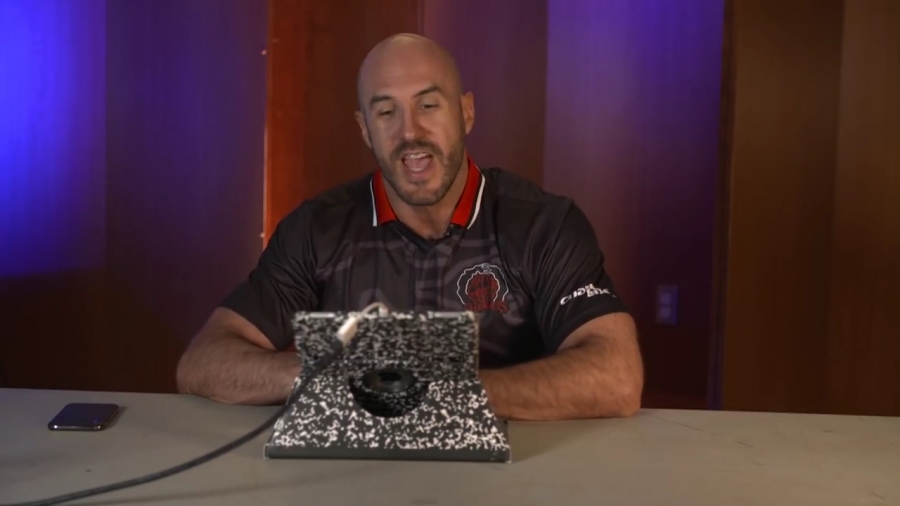 CESARO_s_FREEZE_CARD_DECK_in_FULL_EFFECT____-_Clash_With_Cesaro_mp40600.jpg