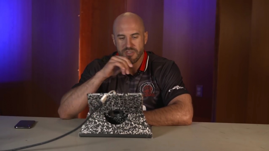 CESARO_s_FREEZE_CARD_DECK_in_FULL_EFFECT____-_Clash_With_Cesaro_mp40611.jpg