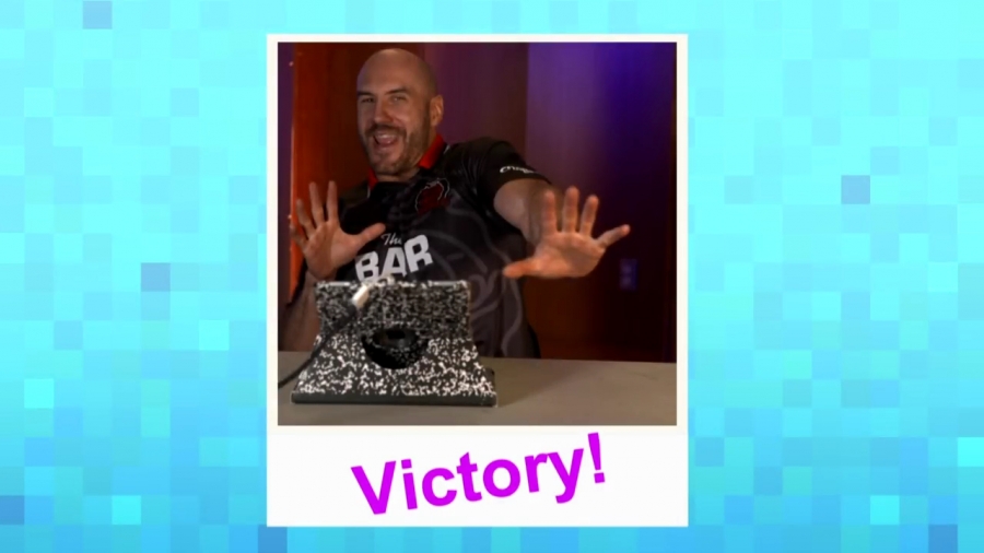 CESARO_s_FREEZE_CARD_DECK_in_FULL_EFFECT____-_Clash_With_Cesaro_mp40803.jpg