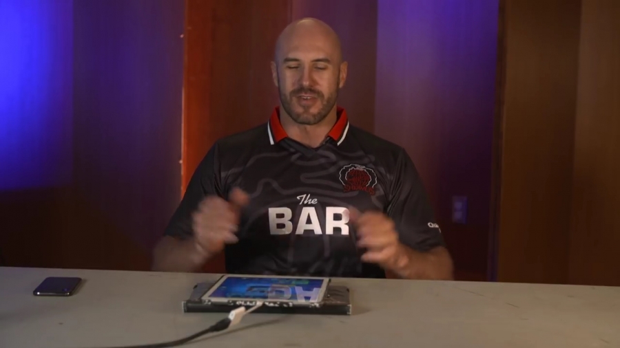 CESARO_s_FREEZE_CARD_DECK_in_FULL_EFFECT____-_Clash_With_Cesaro_mp40821.jpg