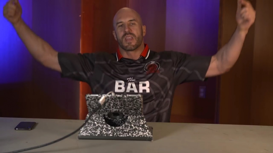 CESARO_s_FREEZE_CARD_DECK_in_FULL_EFFECT____-_Clash_With_Cesaro_mp40831.jpg