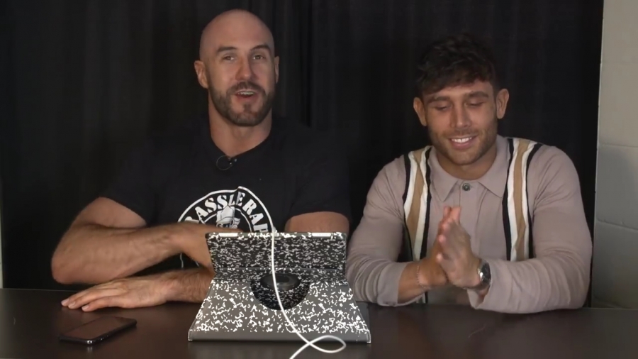 NOAM_DAR_learns_from_MASTER_CESARO__-_Clash_with_Cesaro_mp40030.jpg