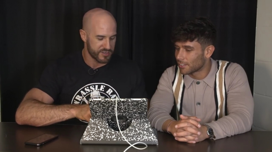 NOAM_DAR_learns_from_MASTER_CESARO__-_Clash_with_Cesaro_mp40055.jpg