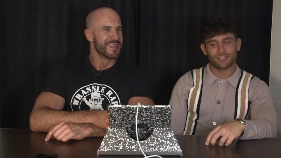 NOAM_DAR_learns_from_MASTER_CESARO__-_Clash_with_Cesaro_mp40618.jpg