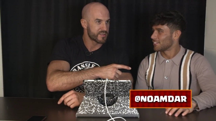NOAM_DAR_learns_from_MASTER_CESARO__-_Clash_with_Cesaro_mp40685.jpg
