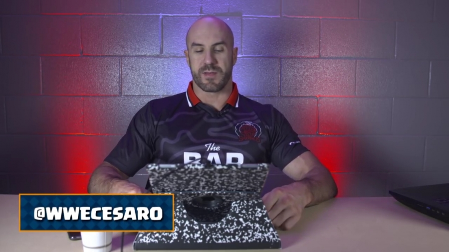 ROYAL_RECRUITS_ALL_OVER_THE_FIELD__-_Clash_with_Cesaro_mp40747.jpg