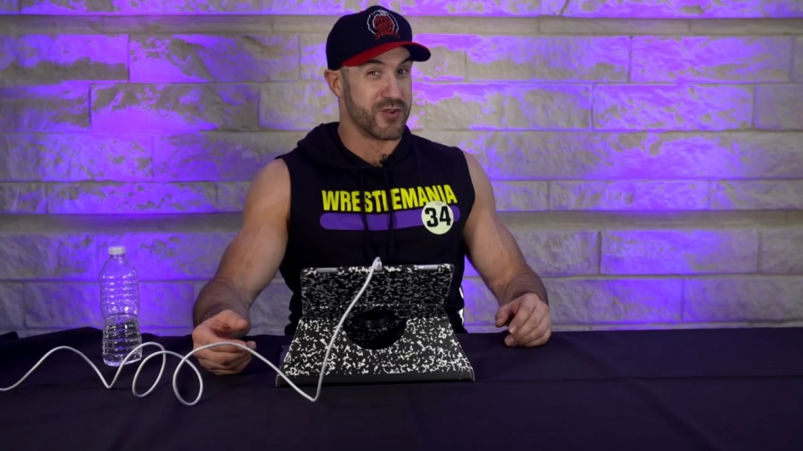 THE_ROAD_TO_5000_TROPHIES__-_Clash_With_Cesaro_mp40090.jpg