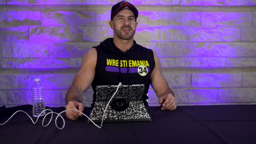 THE_ROAD_TO_5000_TROPHIES__-_Clash_With_Cesaro_mp40094.jpg