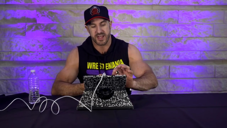 THE_ROAD_TO_5000_TROPHIES__-_Clash_With_Cesaro_mp40316.jpg