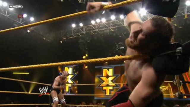 WWE_NXT_2013_05_23_HDTV_XviD-Ebi_avi0979.jpg