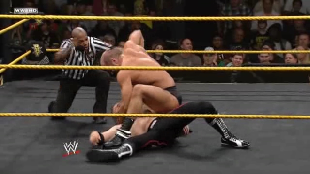 WWE_NXT_2013_05_23_HDTV_XviD-Ebi_avi1064.jpg