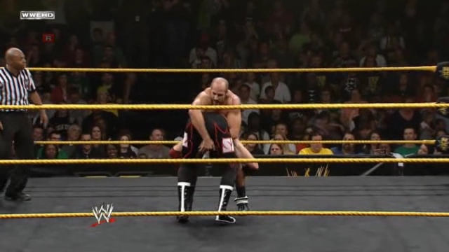 WWE_NXT_2013_05_23_HDTV_XviD-Ebi_avi1078.jpg