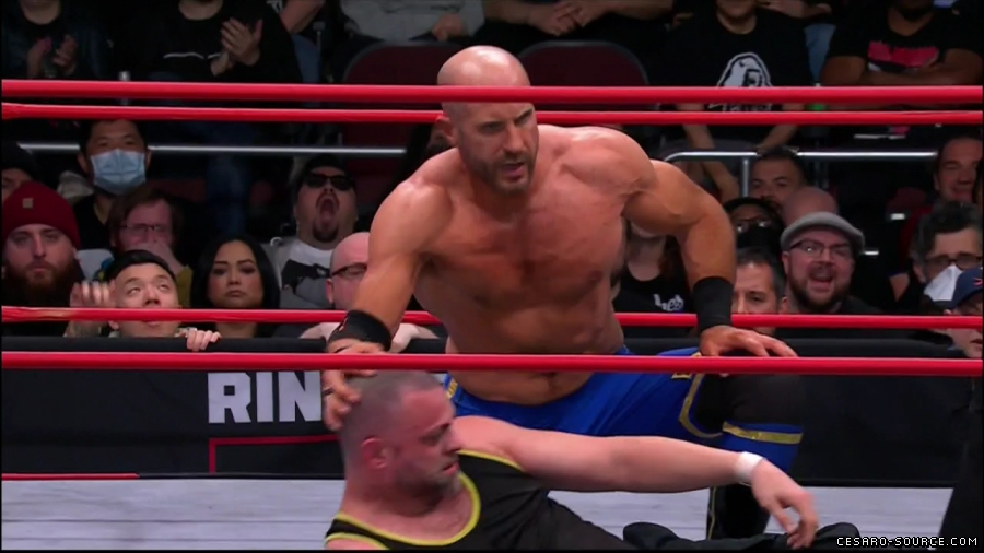 2023_03_31_ROH_Supercard_of_Honor_2023_HDTV_720p_mp41710.jpg