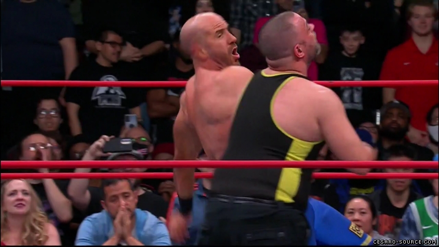 2023_03_31_ROH_Supercard_of_Honor_2023_HDTV_720p_mp41810.jpg
