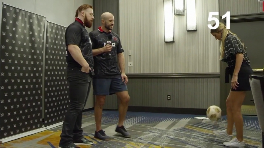 22The_Keep-Ups_Challenge_Caroline_Szwed_vs__The_Bar2122_mp40171.jpg