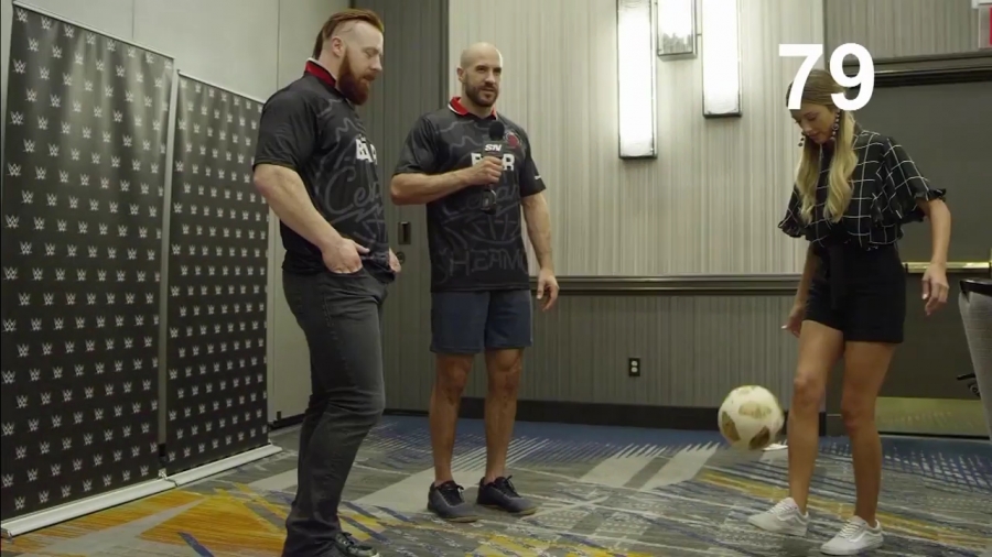 22The_Keep-Ups_Challenge_Caroline_Szwed_vs__The_Bar2122_mp40176.jpg
