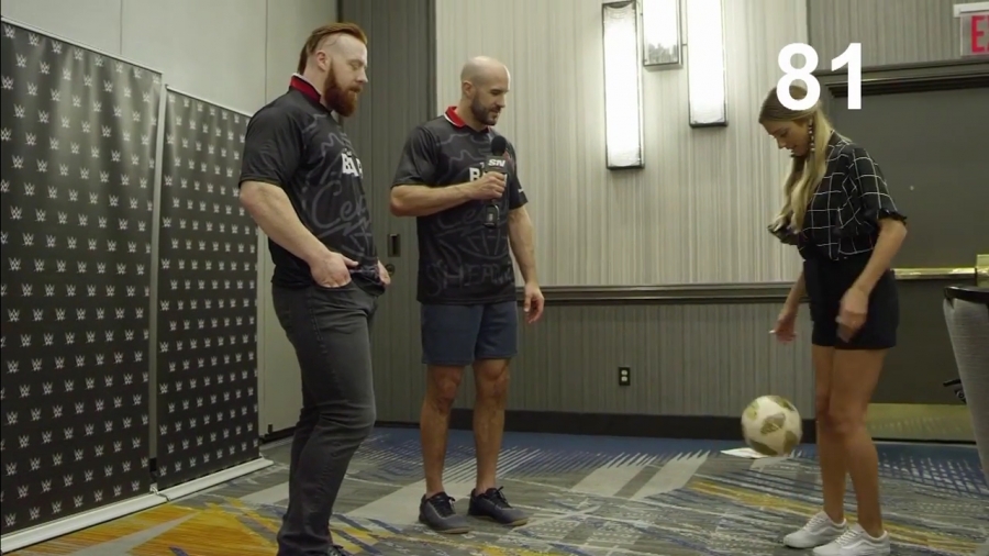22The_Keep-Ups_Challenge_Caroline_Szwed_vs__The_Bar2122_mp40177.jpg