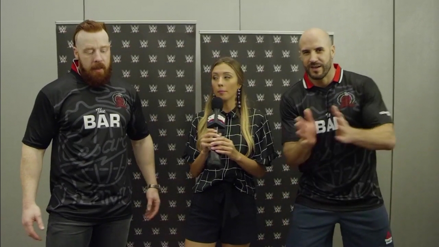 22The_Keep-Ups_Challenge_Caroline_Szwed_vs__The_Bar2122_mp40197.jpg