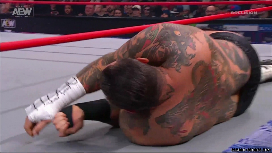 AEW_Collision_2023_12_02_1080p_WEB_h264-HEEL_mp40337.jpg