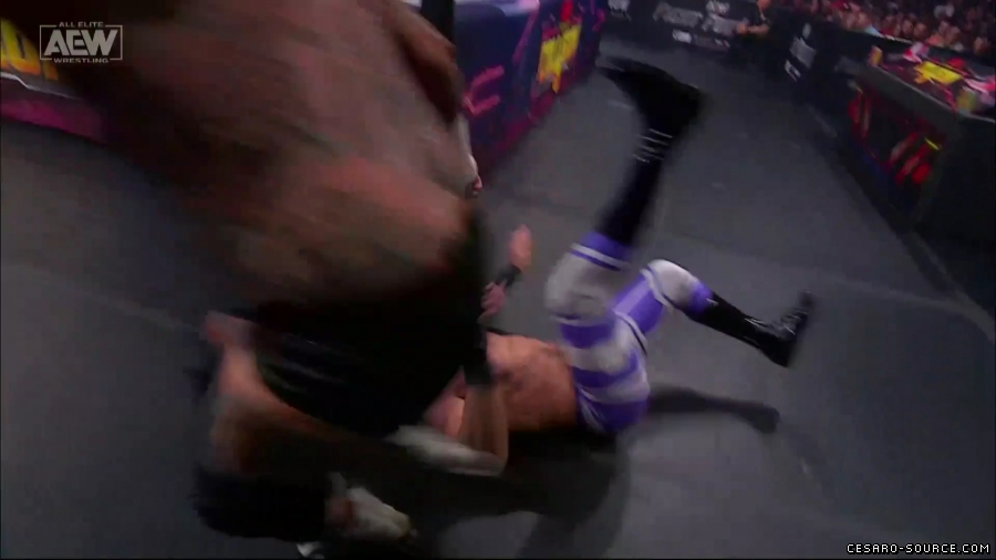 AEW_Collision_2023_12_02_1080p_WEB_h264-HEEL_mp40457.jpg