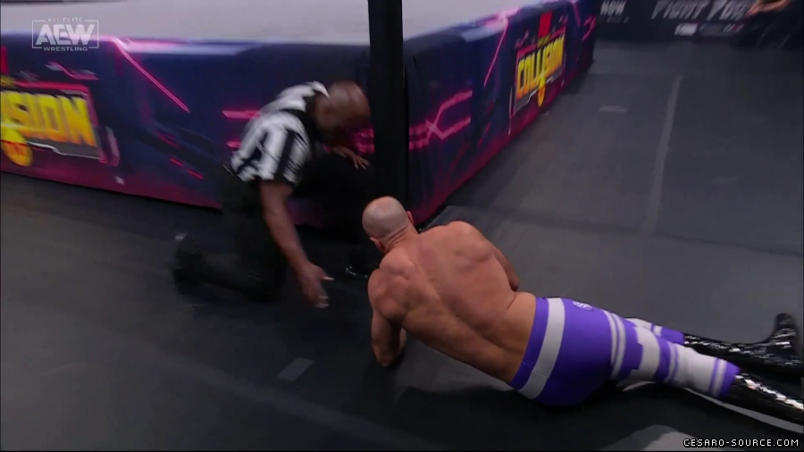 AEW_Collision_2023_12_02_1080p_WEB_h264-HEEL_mp40462.jpg