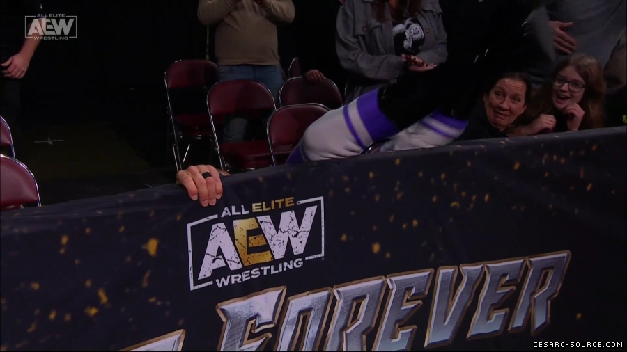 AEW_Collision_2023_12_02_1080p_WEB_h264-HEEL_mp40482.jpg
