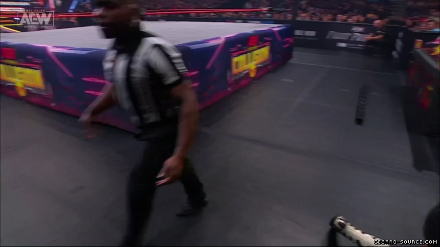 AEW_Collision_2023_12_02_1080p_WEB_h264-HEEL_mp40499.jpg