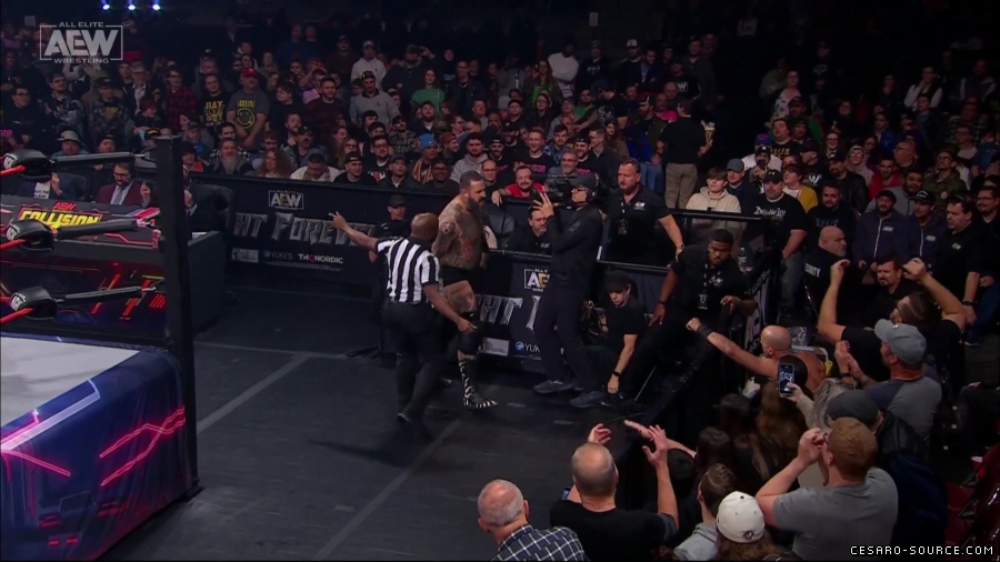 AEW_Collision_2023_12_02_1080p_WEB_h264-HEEL_mp40507.jpg