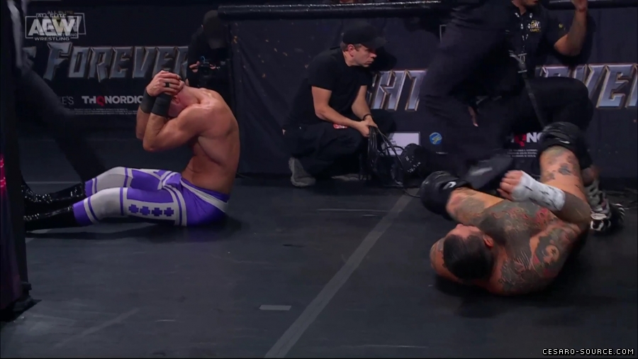 AEW_Collision_2023_12_02_1080p_WEB_h264-HEEL_mp40526.jpg
