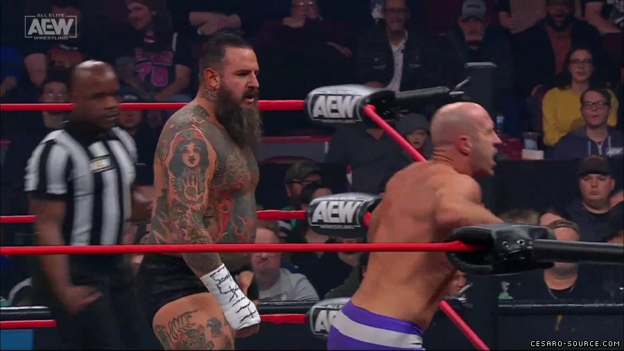 AEW_Collision_2023_12_02_1080p_WEB_h264-HEEL_mp40608.jpg