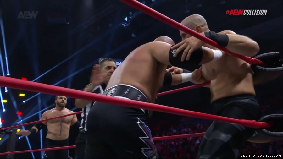 BCC_Collision_mp40359~2.jpg