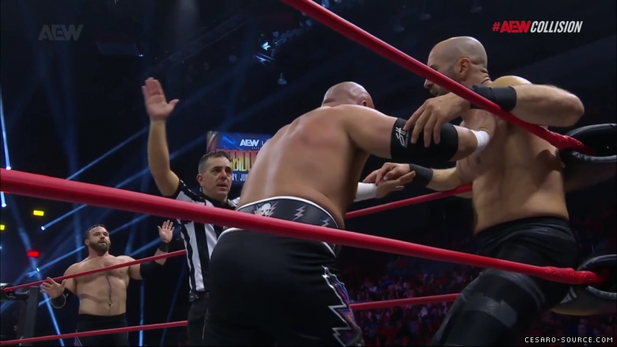 BCC_Collision_mp40360~2.jpg