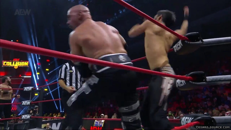 BCC_Collision_mp40418~2.jpg