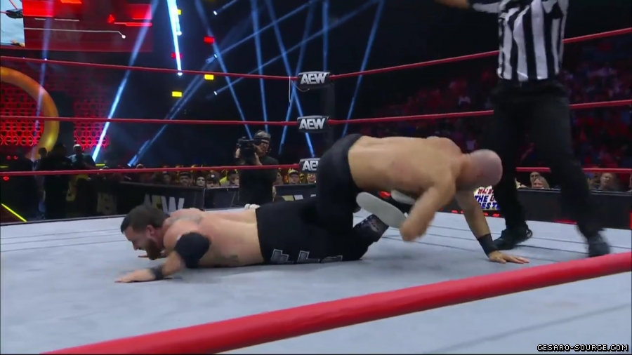 BCC_Collision_mp40648~0.jpg