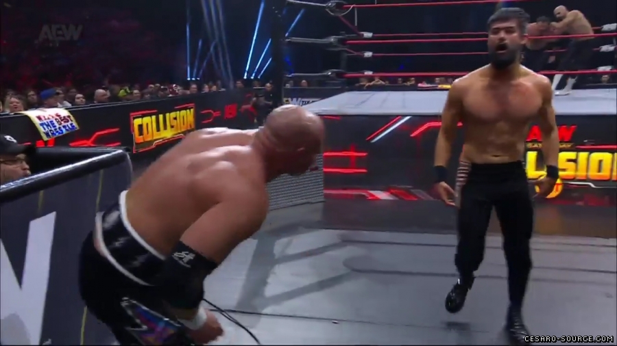 BCC_Collision_mp40722~1.jpg