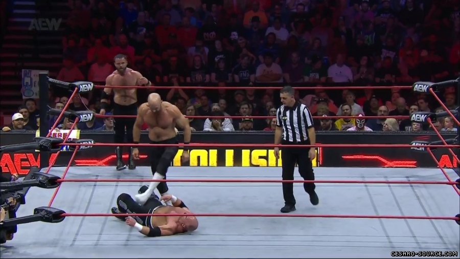 BCC_Collision_mp40821~2.jpg