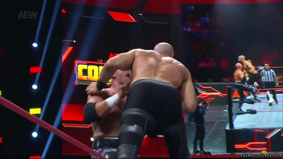 BCC_Collision_mp40862~0.jpg