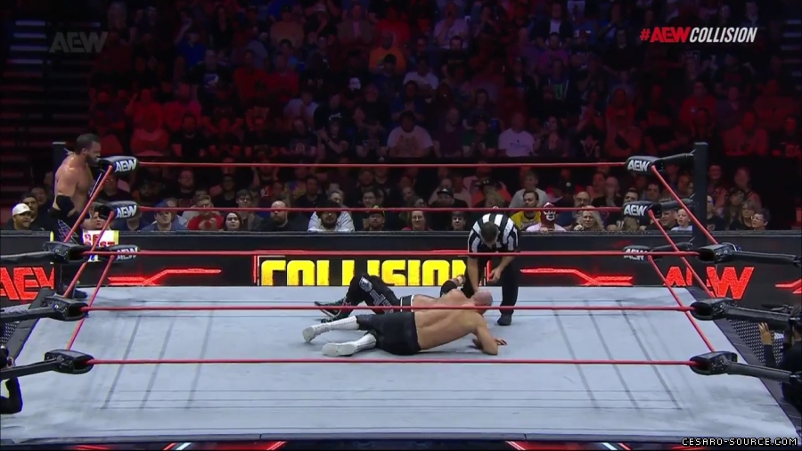 BCC_Collision_mp40955~0.jpg