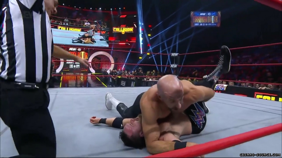 BCC_Collision_mp41094~0.jpg
