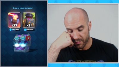 CESARO_PLAYS_THE_CLASH_DECKS_YOU_BUILT_HIM212121_Clash_with_Cesaro__7_--_UpUpDownD_mp40064.jpg