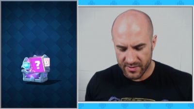 CESARO_PLAYS_THE_CLASH_DECKS_YOU_BUILT_HIM212121_Clash_with_Cesaro__7_--_UpUpDownD_mp40076.jpg