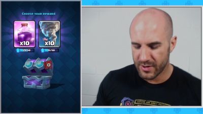 CESARO_PLAYS_THE_CLASH_DECKS_YOU_BUILT_HIM212121_Clash_with_Cesaro__7_--_UpUpDownD_mp40079.jpg