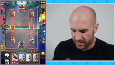 CESARO_PLAYS_THE_CLASH_DECKS_YOU_BUILT_HIM212121_Clash_with_Cesaro__7_--_UpUpDownD_mp40244.jpg