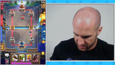 CESARO_PLAYS_THE_CLASH_DECKS_YOU_BUILT_HIM212121_Clash_with_Cesaro__7_--_UpUpDownD_mp40261.jpg