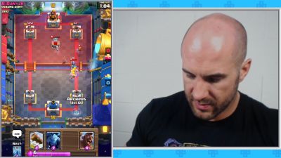 CESARO_PLAYS_THE_CLASH_DECKS_YOU_BUILT_HIM212121_Clash_with_Cesaro__7_--_UpUpDownD_mp40279.jpg