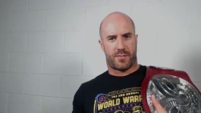CESARO_PLAYS_THE_CLASH_DECKS_YOU_BUILT_HIM212121_Clash_with_Cesaro__7_--_UpUpDownD_mp40371.jpg